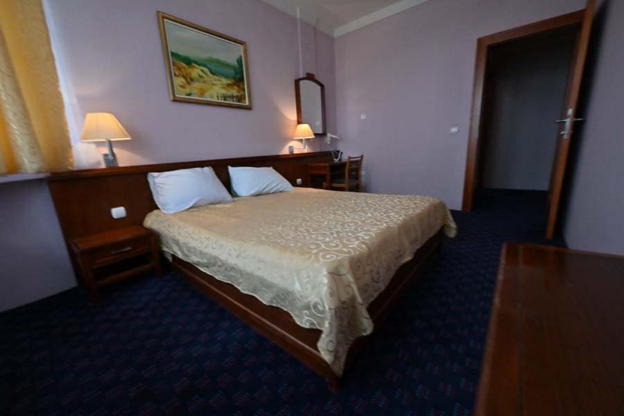Hotel Norcev Grgetek 外观 照片
