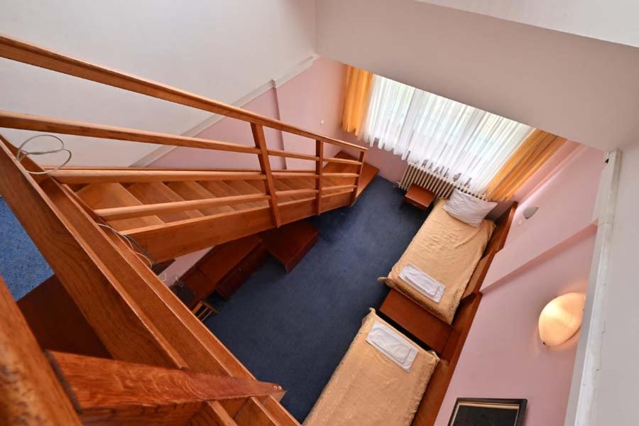 Hotel Norcev Grgetek 外观 照片