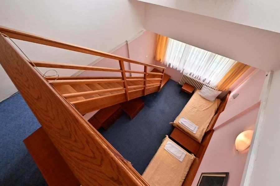 Hotel Norcev Grgetek 外观 照片