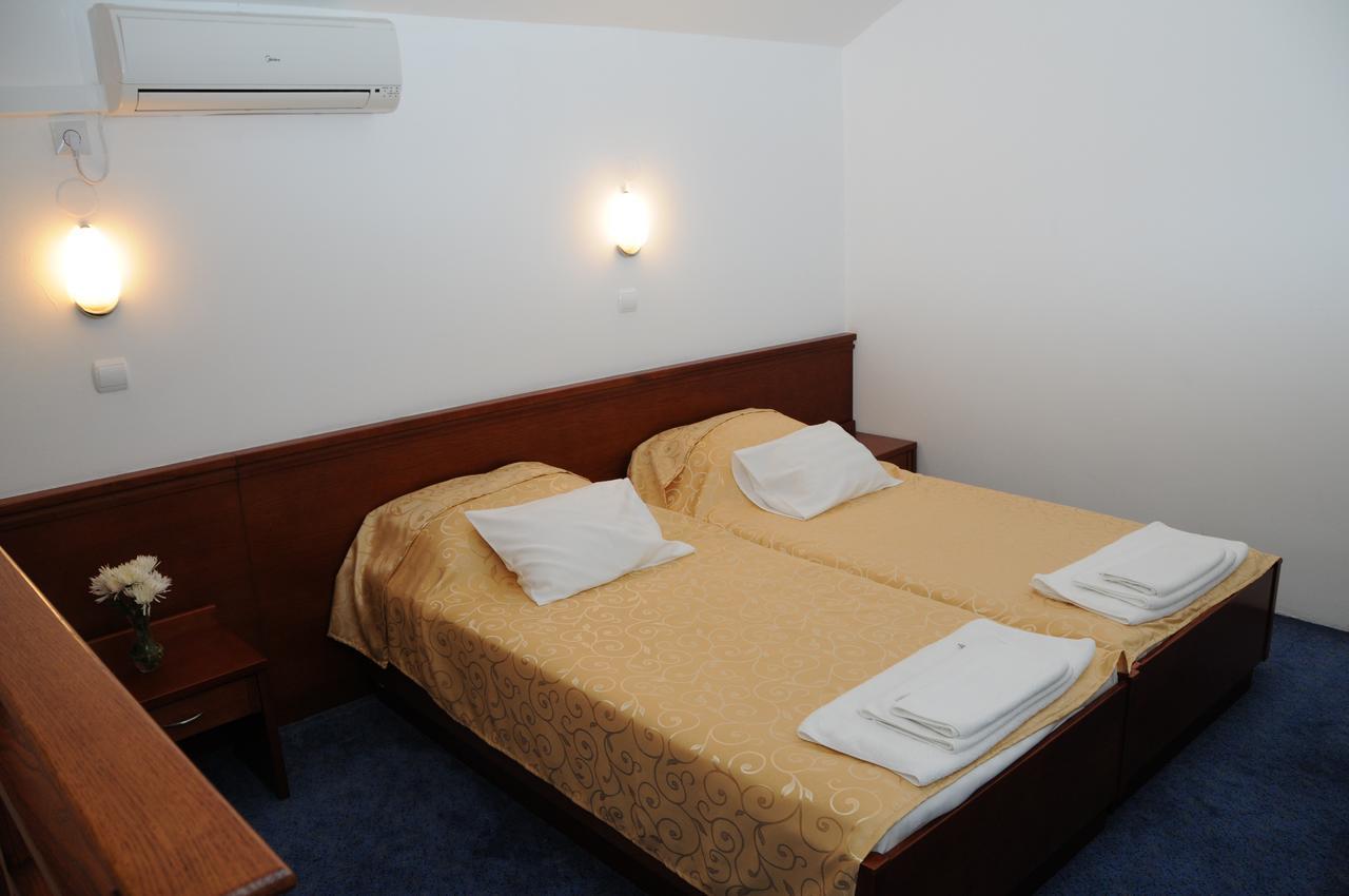 Hotel Norcev Grgetek 外观 照片